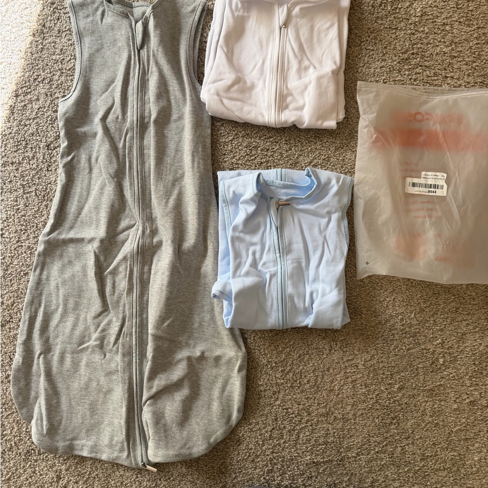 Lightweight Sleep Sacks (3) 6-18 Months size medium